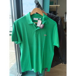 POLO LACOSTE VERT TAILLE M 