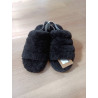 MULES FOURREES UGG NOIRES