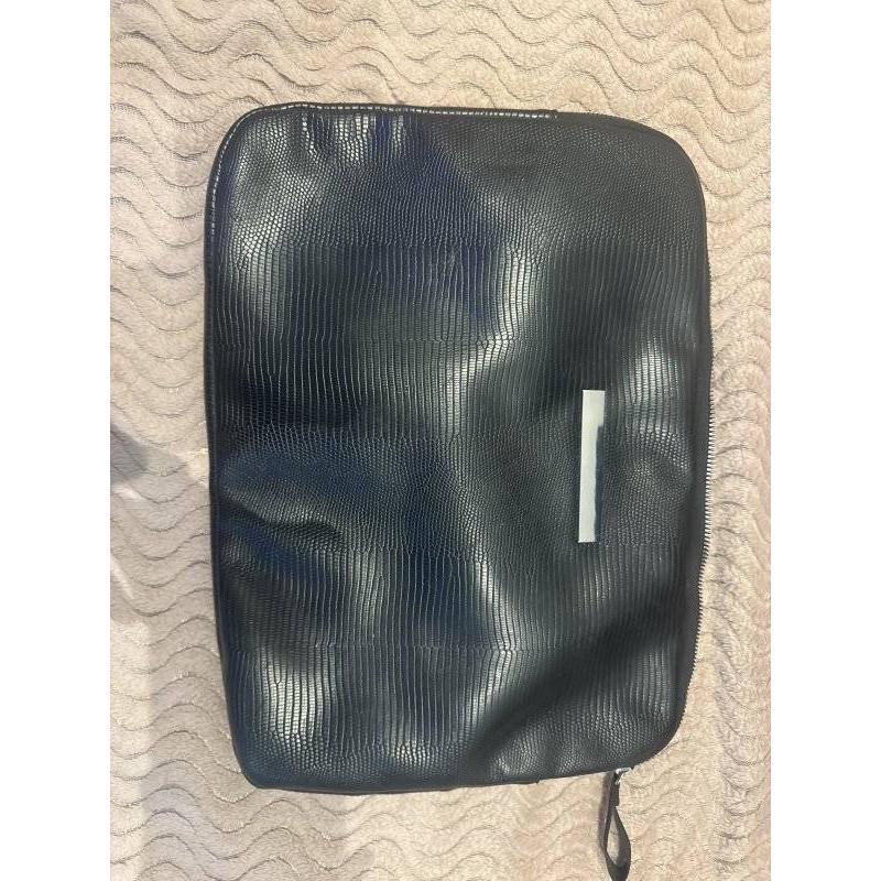 POCHETTE POUR TAB OU ORDI MANGO